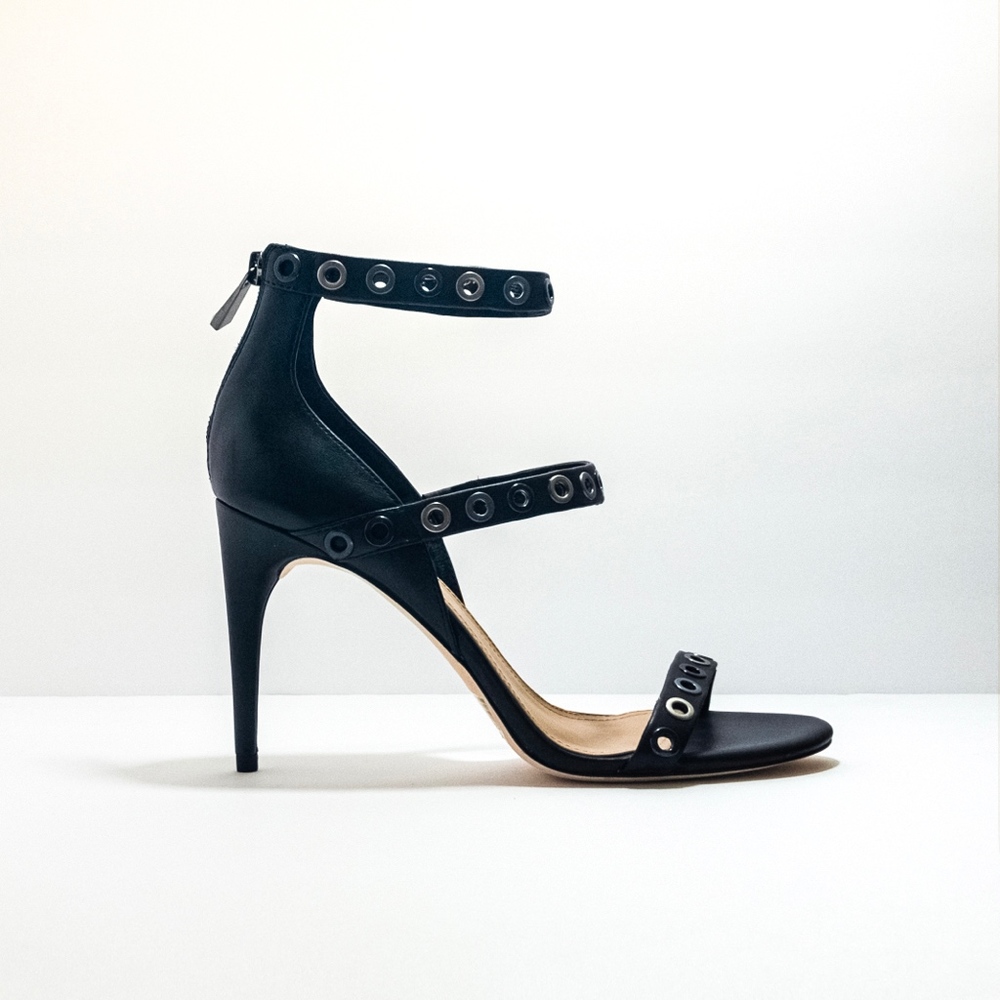 BCBGMAXAZRIA Parry Mid-Heel Grommet Day Sandal